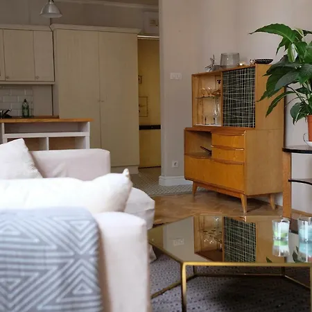 Cute Charming Flat Budapest